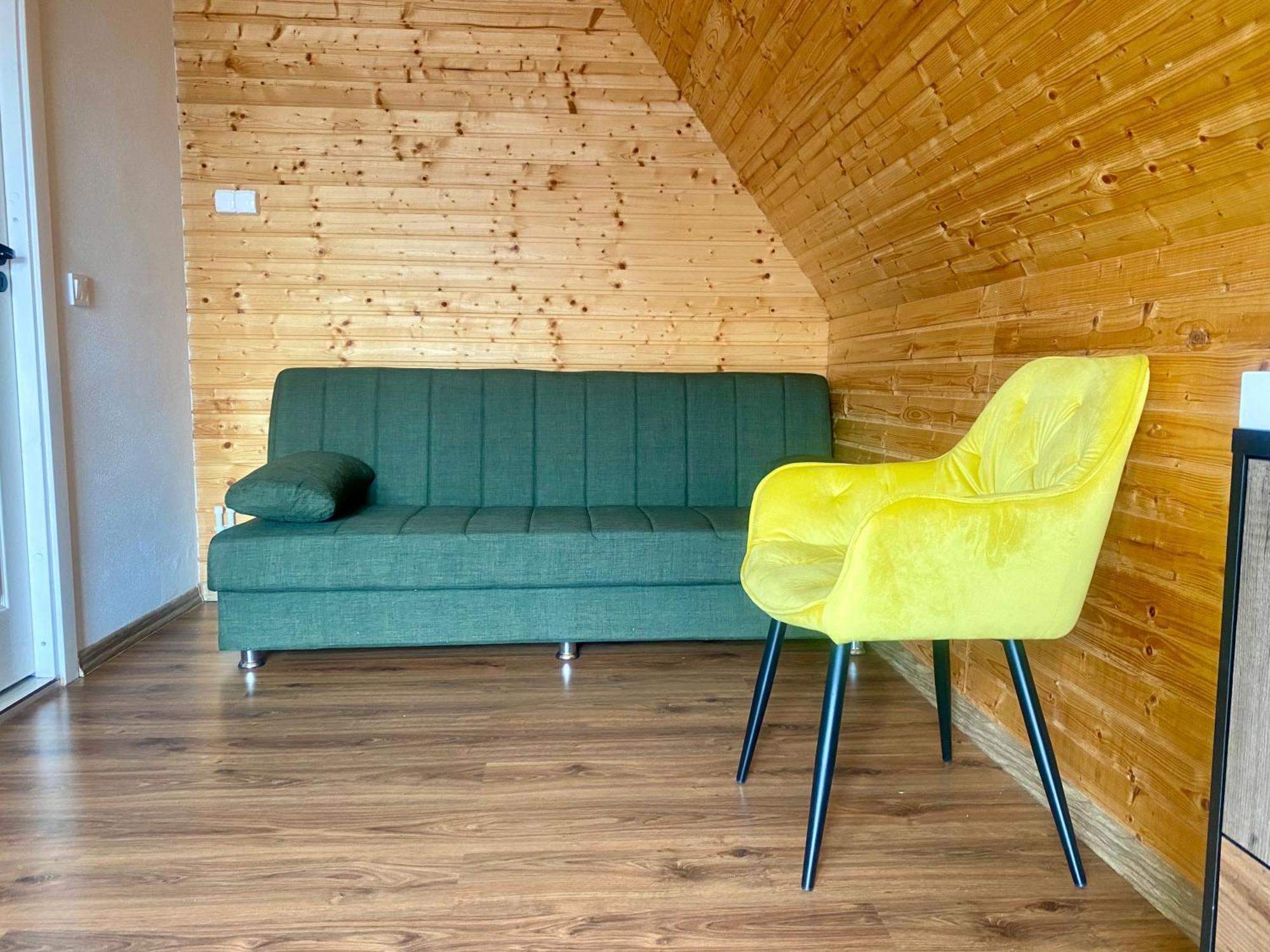 Cabanele Lu' Dinu Curtea de Argeş Exteriör bild