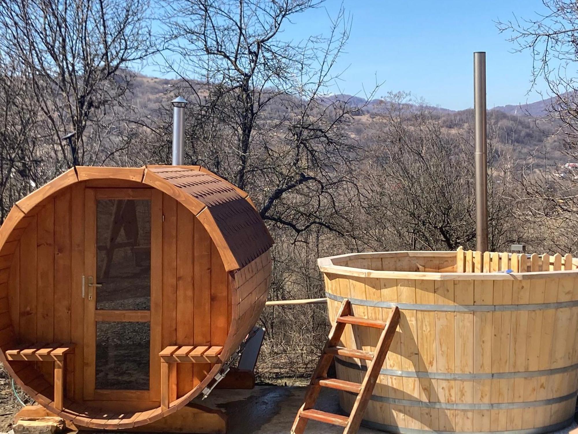 Cabanele Lu' Dinu Curtea de Argeş Exteriör bild